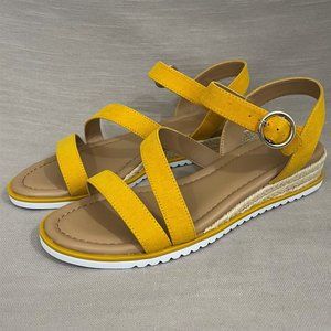 Crown & Ivy Sz 7.5M Camryn Wedge Heel Sandals NIB